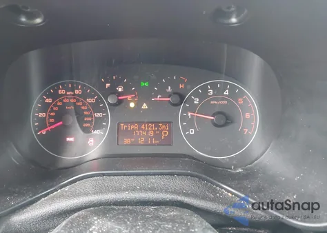 2020 Ram Promaster City Tradesman z USA, uszkodzony, nr VIN ZFBHRFAB7L6P26129